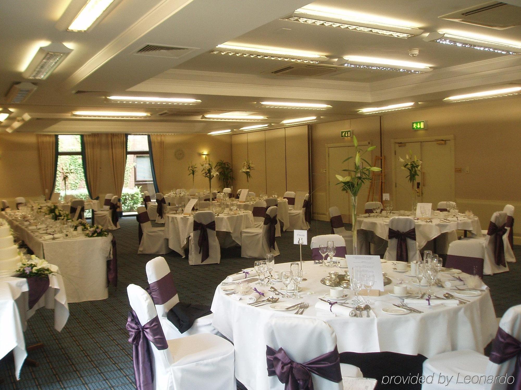 Holiday Inn Haydock By Ihg Restaurant bilde